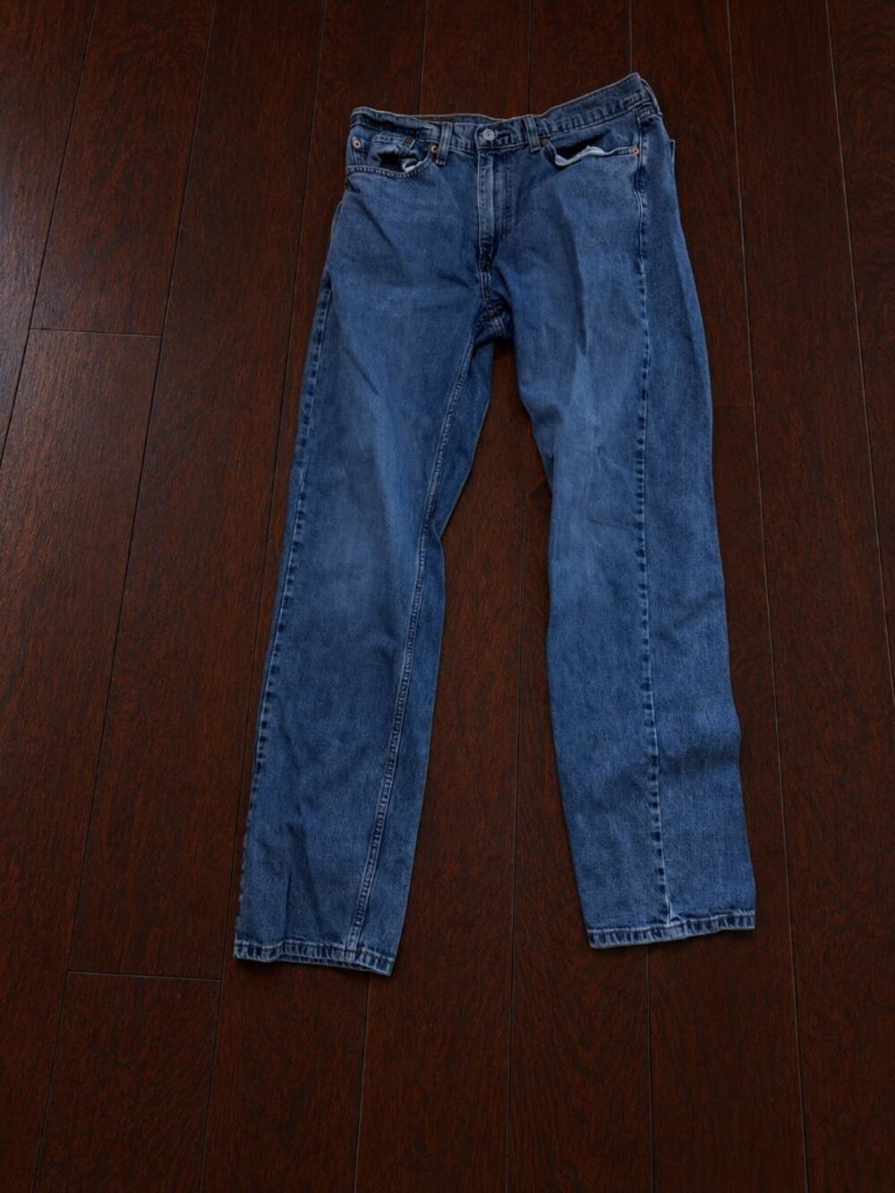 Levi's 505 Men's Blue Straight Leg Jeans 34x34 Medium Wash Classic Denim Pants - Picture 1 of 4